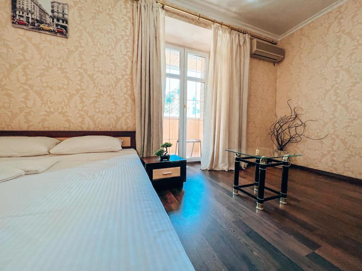 Квартира В Центре Крещатика Κίεβο Εξωτερικό φωτογραφία