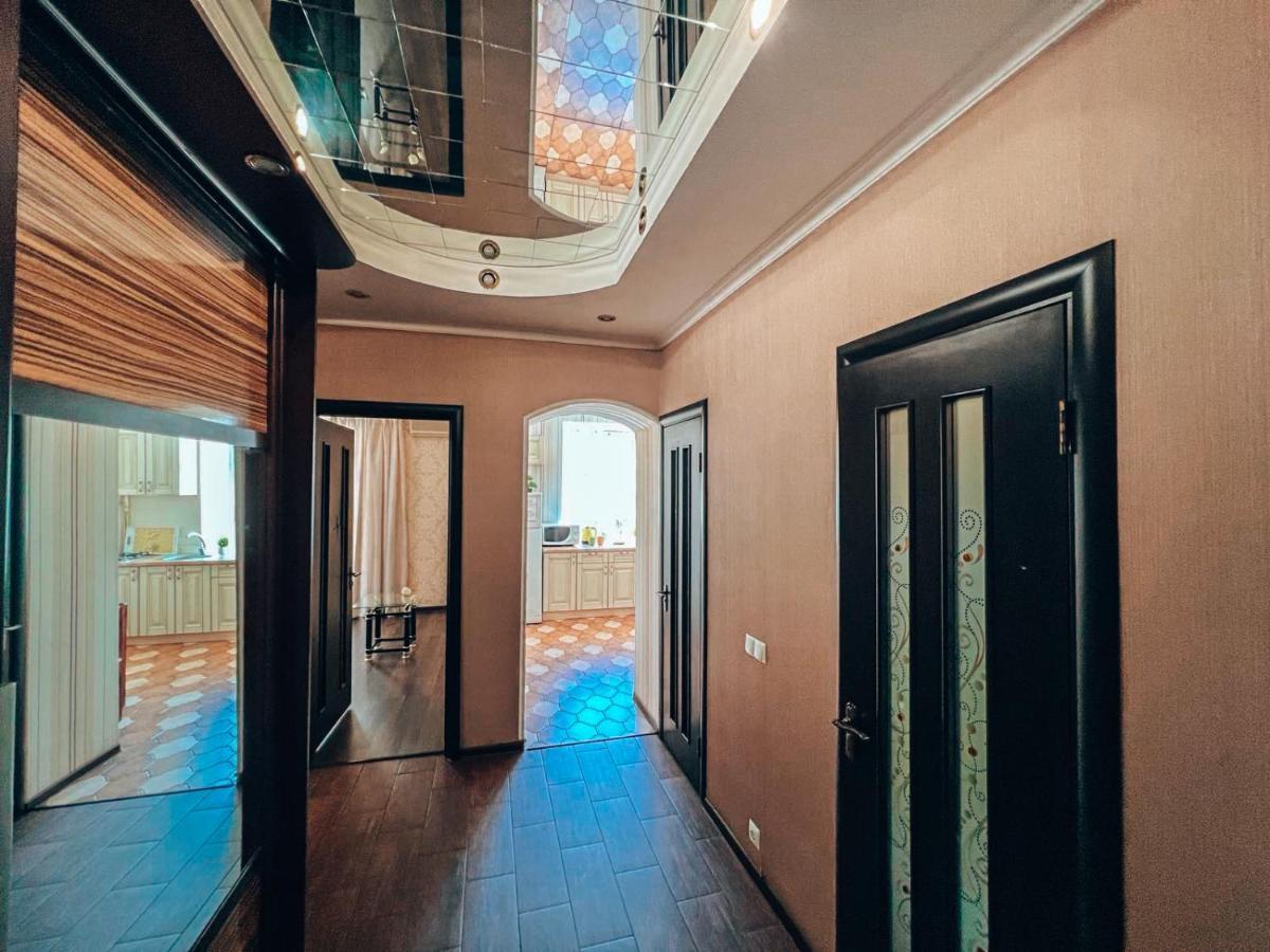 Квартира В Центре Крещатика Κίεβο Εξωτερικό φωτογραφία